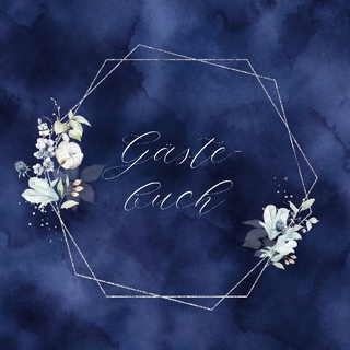 Blaues Gästebuch mit weißen Seiten