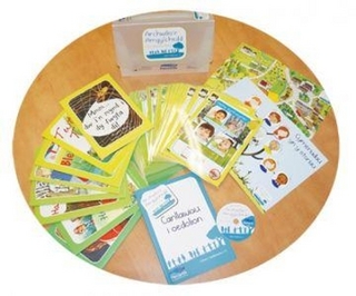 Archwilio'r Amgylchedd yn y Cyfnod Sylfaen Cyfres 1: Deilliannau 1-3