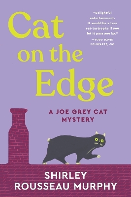 Cat on the Edge - Shirley Rousseau Murphy