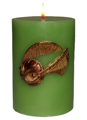 Harry Potter Golden Snitch Sculpted Insignia Candle -  Insight Editions