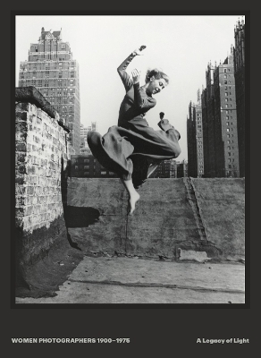 Women Photographers 1900 – 1975