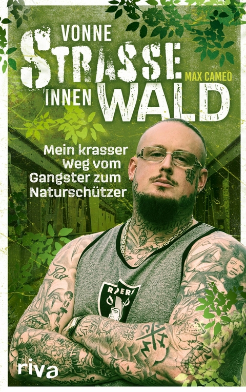 Vonne Stra&szlig;e innen Wald -  Max Cameo