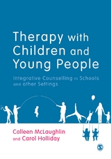 Therapy with Children and Young People - Colleen McLaughlin, Carol Holliday