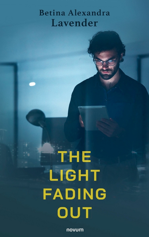 light fading out -  Betina Alexandra Lavender