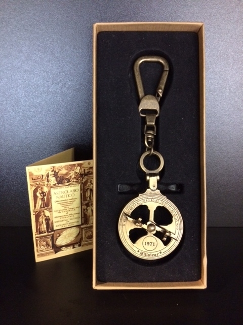 Nautisches Astrolabium als Schl&uuml;sselanh&auml;nger
