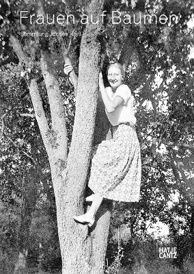 Frauen auf Bäumen
