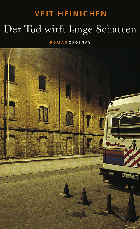 Der Tod wirft lange Schatten - Veit Heinichen