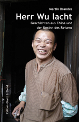 Herr Wu lacht