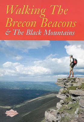 Walking the Brecon Beacons and the Black Mountains - David Hunter