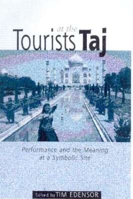 Tourists at the Taj