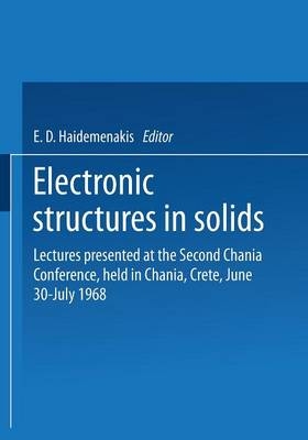 Electronic Structures in Solids