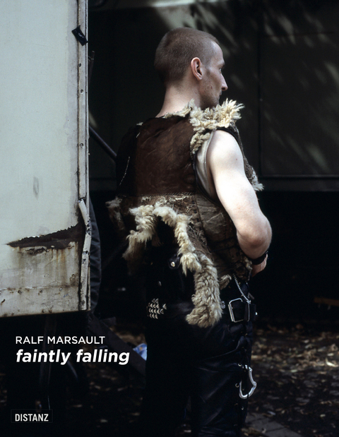 Faintly Falling - Ralf Marsault