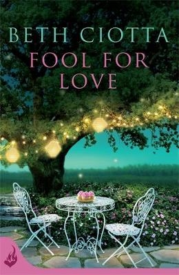 Fool For Love (Cupcake Lovers Book 1)