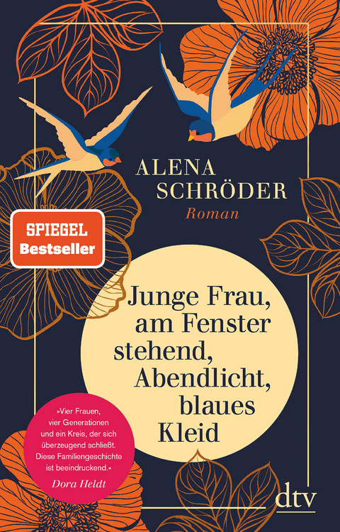 Junge Frau, am Fenster stehend, Abendlicht, blaues Kleid - Alena Schr&ouml;der
