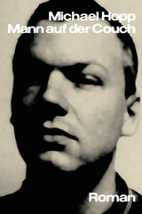 Mann auf der Couch - Michael Hopp