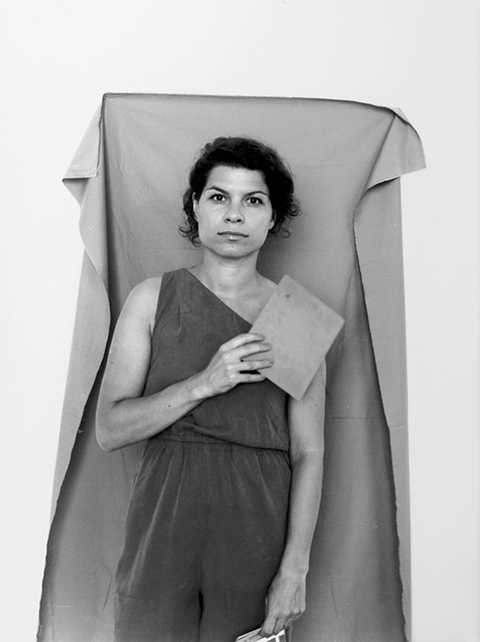 Geste und analoge Photographie / Gesture and Analog Photography - Anja Manfredi