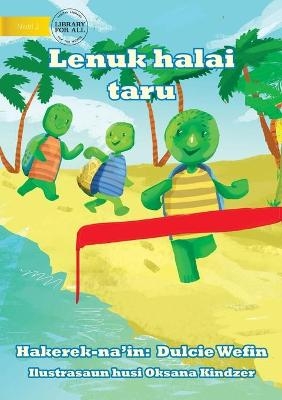 Tawa the turtle in a race (Tetun edition) - Lenuk halai taru - Dulcie Wefin