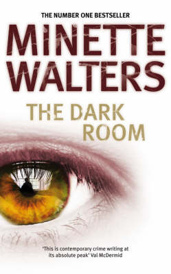 Dark Room -  Minette Walters