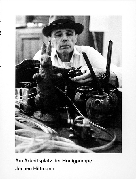 Am Arbeitsplatz der Honigpumpe - Jochen Hiltmann